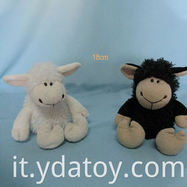 White plush sheep toys